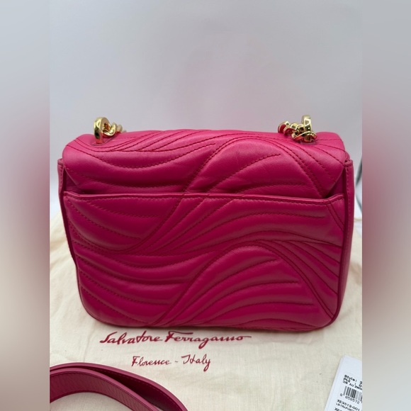 Pink Salvatore Ferragamo quilted Lexi shoulder bag - Picture 14 of 14